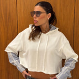 קפוצ׳ון לבן שרוול משבצות