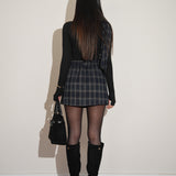 חצאית משבצות + צעיף כחול