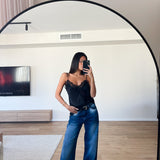 גופיית סאטן שילוב תחרה שחורה