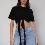 טי שחורה קשירה