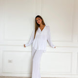 מכופתרת פישתן לבנה