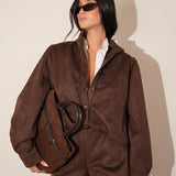 חליפת שורט זמש חומה